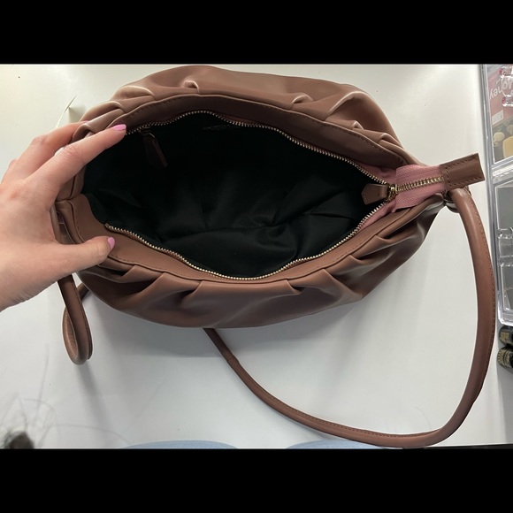 NWT Giorgia Milani Soft Leather Shoulder Bag - Picture 4 of 6